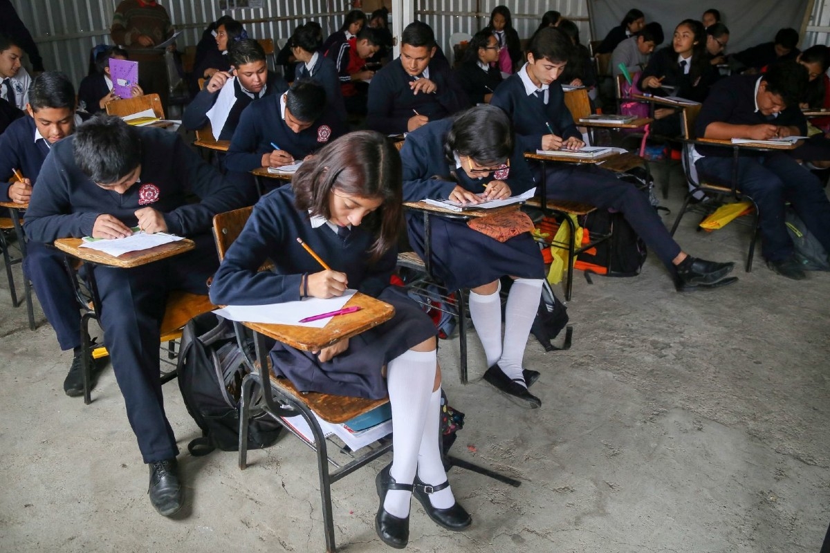 Aún en semáforo verde padres decidirán si llevan a sus hijos a clases presenciales: SEP