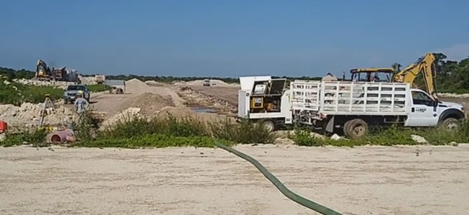 Constructora drena cenote en el fraccionamiento las Américas en Mérida, denuncian