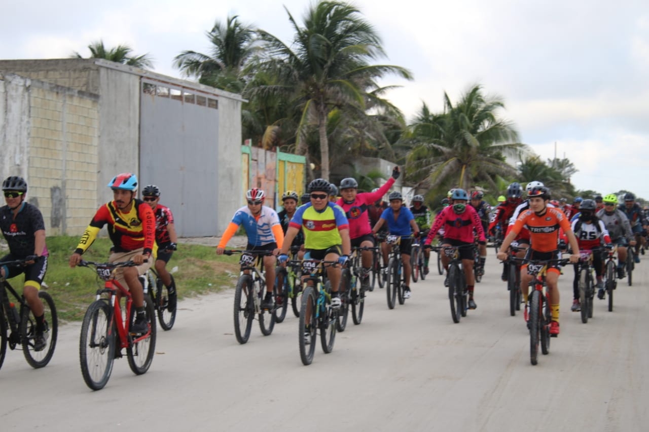 Competencia Relámpago de MTB reunió a 65 ciclistas en Ciudad del Carmen