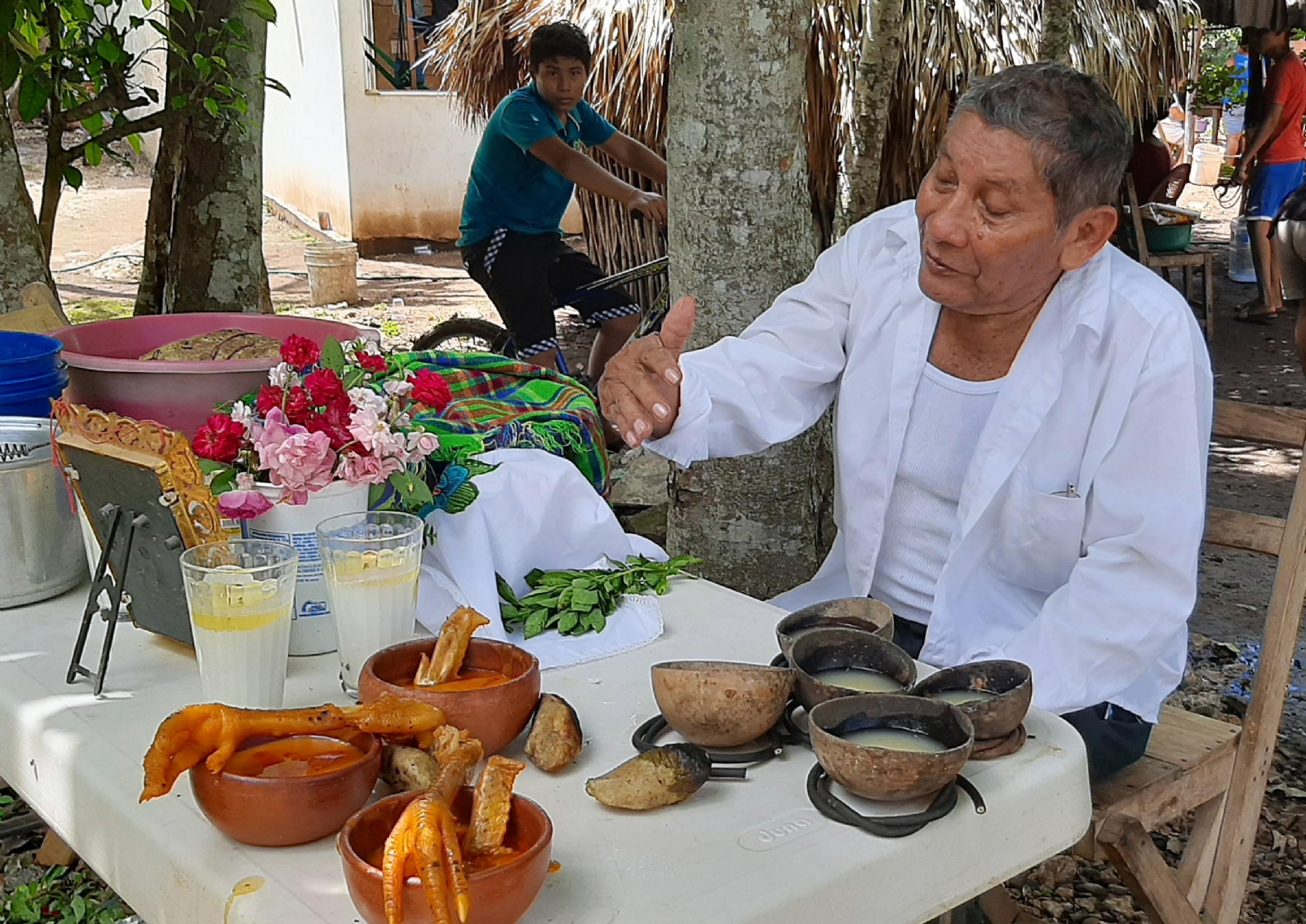 Realizan ritual maya Jets luúm en Chumayel: FOTOS