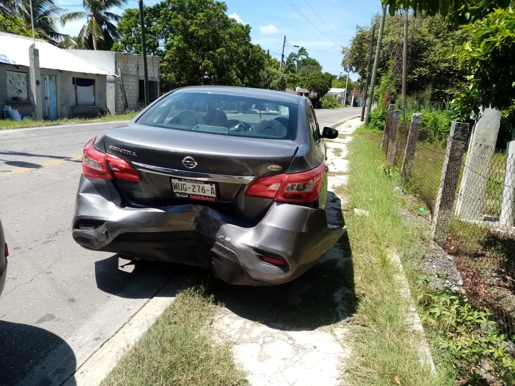 Mujer resulta lesionada en un accidente vial en Ciudad del Carmen