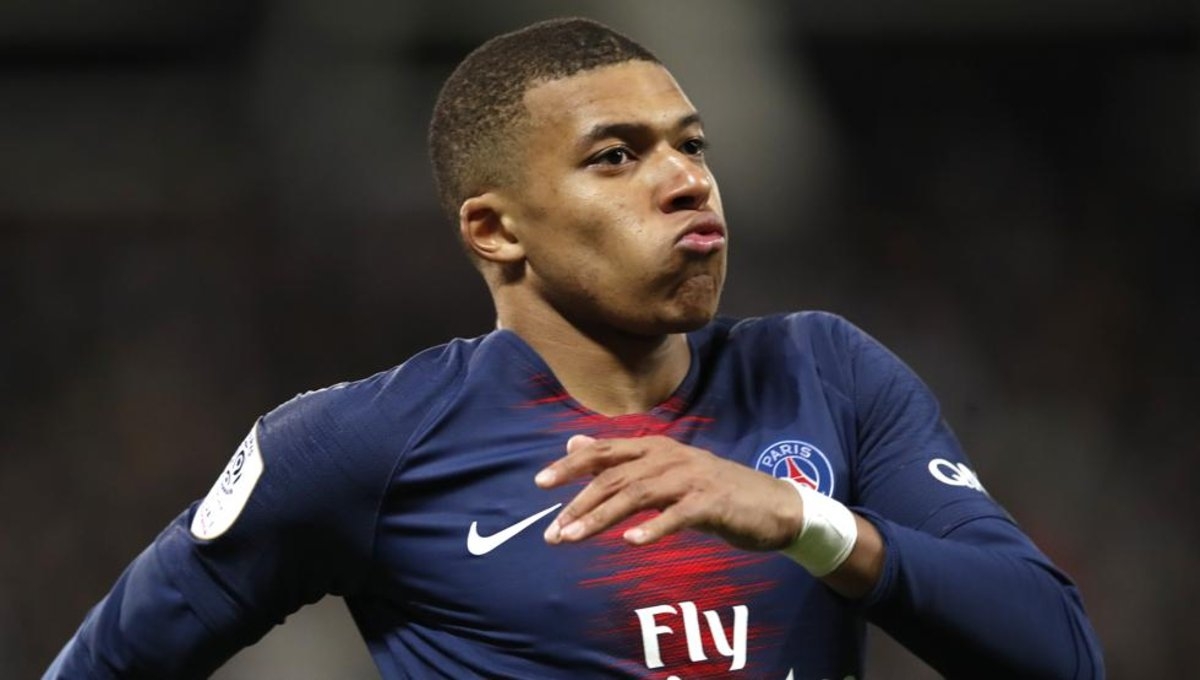 Mbappe dio positivo por Covid-19