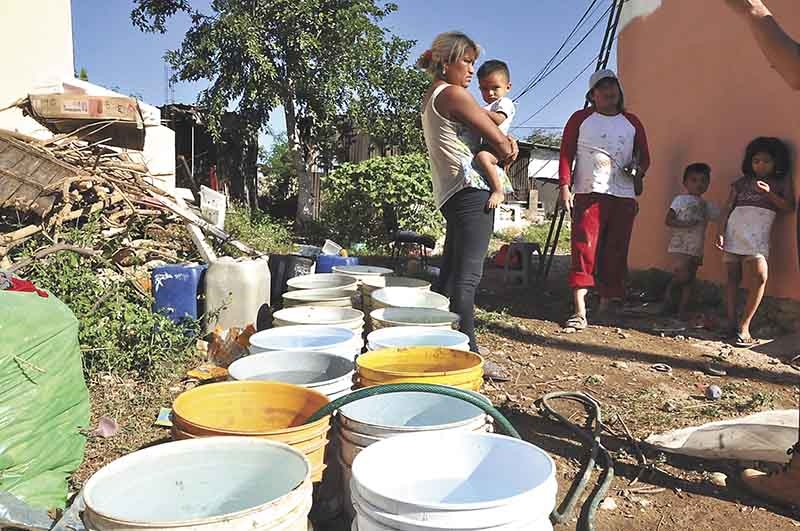 Vecinos de la Emiliano Zapara Sur en incertidumbre por la falta de agua en Mérida