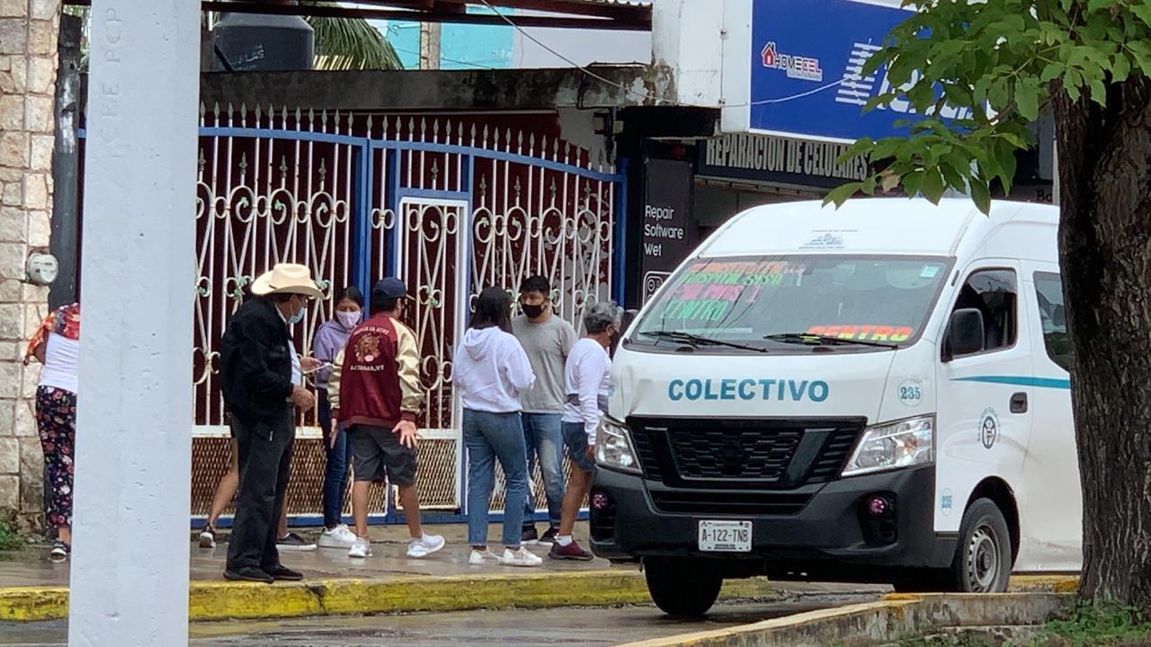 Las combis del sindicato de taxistas de Playa del carmen subieron 3 pesos su tarifa