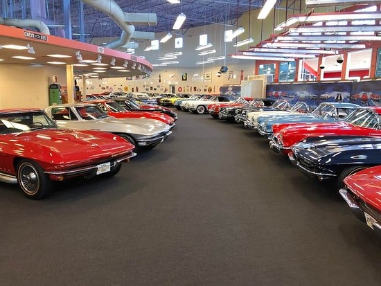 Museo subastará 300 coches clásicos en Florida