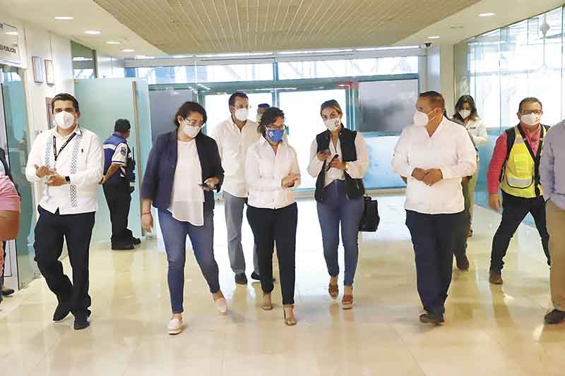 Abren nuevo vuelo a Oakland en aeropuerto de Mérida