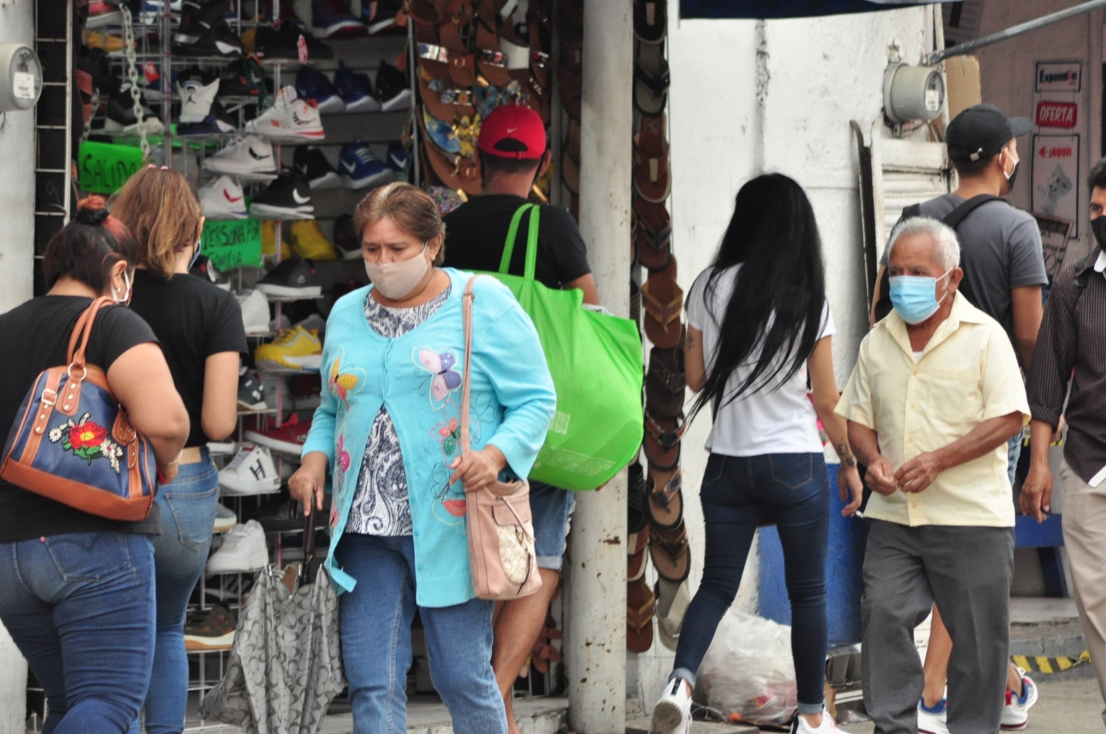 Reportan 374 nuevos contagios de COVID-19 en Yucatán
