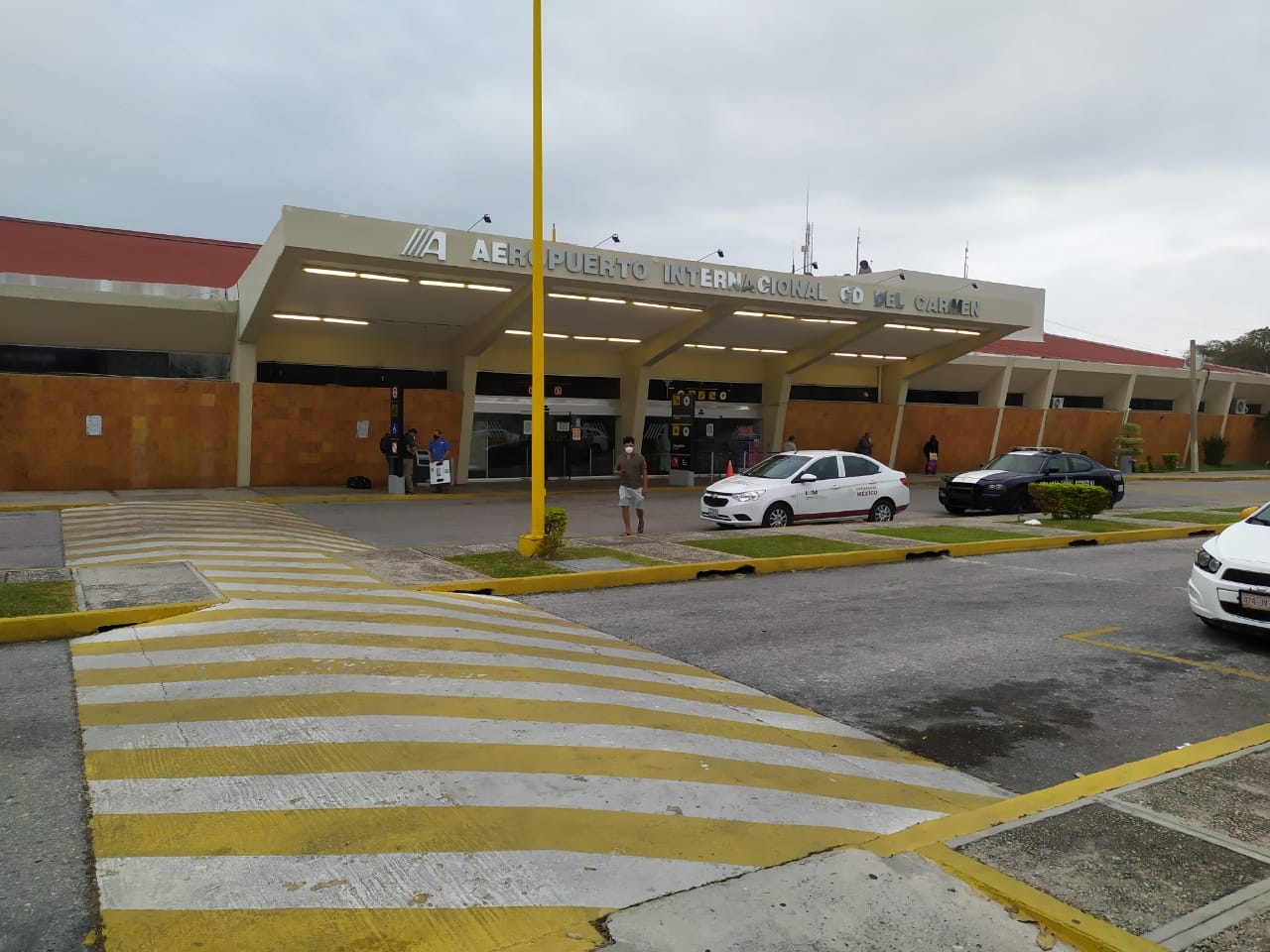 Aeropuerto de Ciudad del Carmen sin movilidad en los primeros días del año