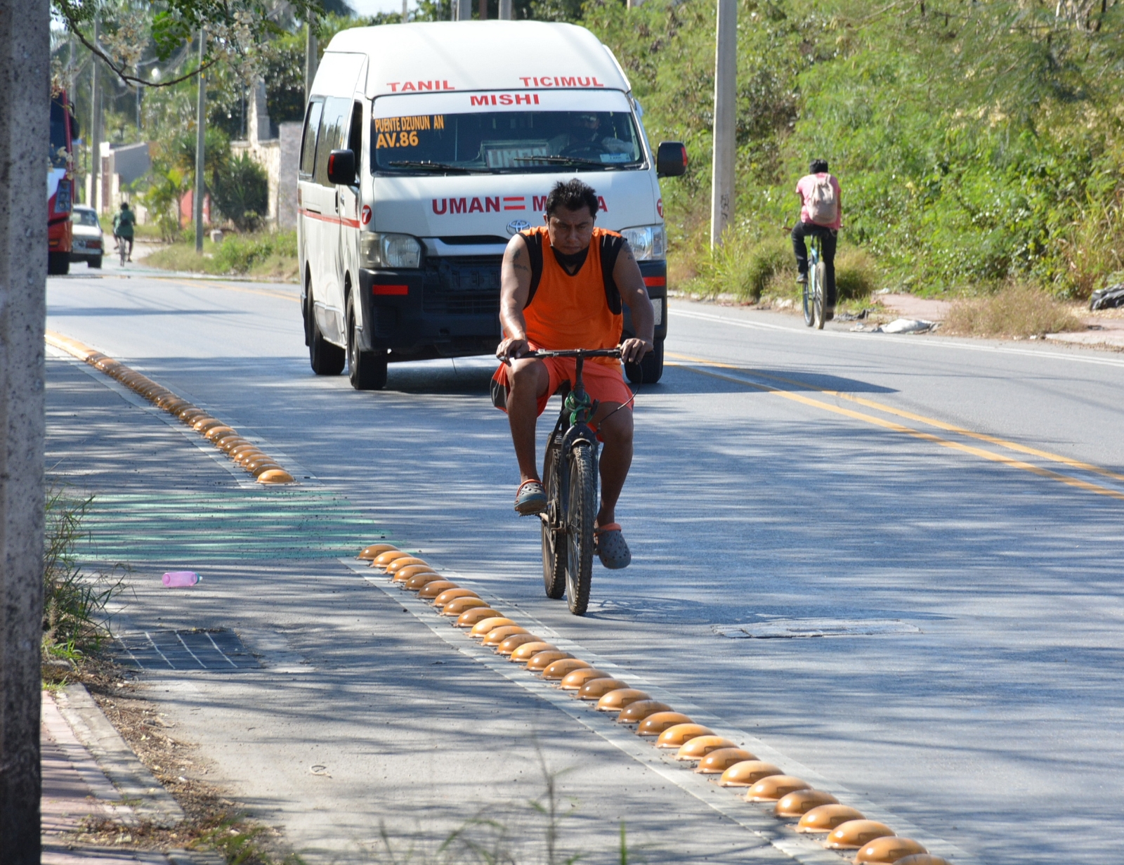 Ciclistas preocupados por cultura vial en Mérida, dicen correr riesgos