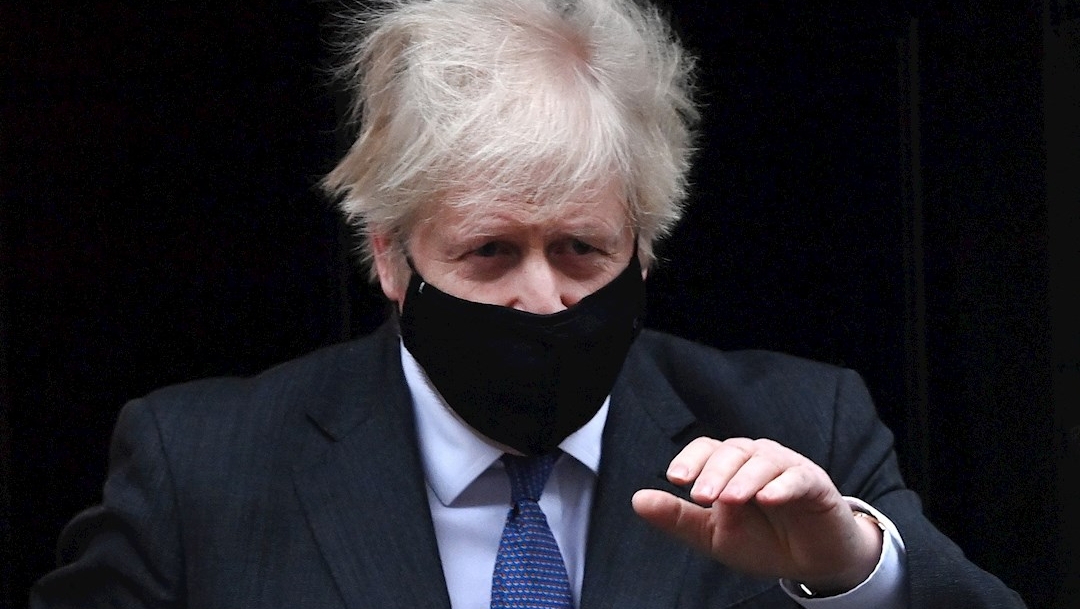 Boris Johnson, primer ministro del Reino Unido advirtió sobre la mortalidad de la nueva cepa de COVID-19