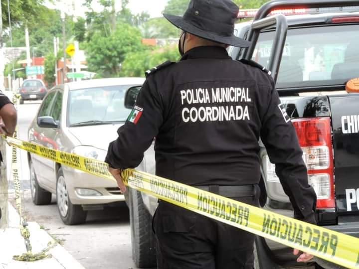 Hombre utiliza machete contra jóvenes en Chicxulub Pueblo