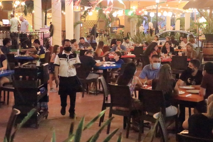 Asaltan a ocho restaurantes en Cancún en tan solo 24 horas