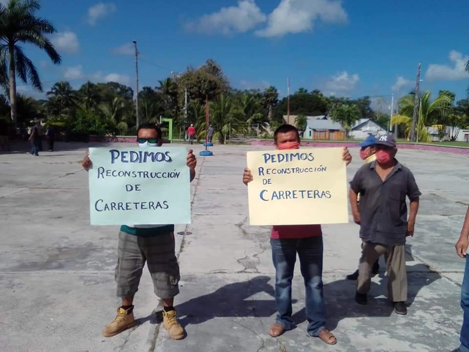 Comunidades rurales de Othón P. Blanco exigen reparación de carreteras