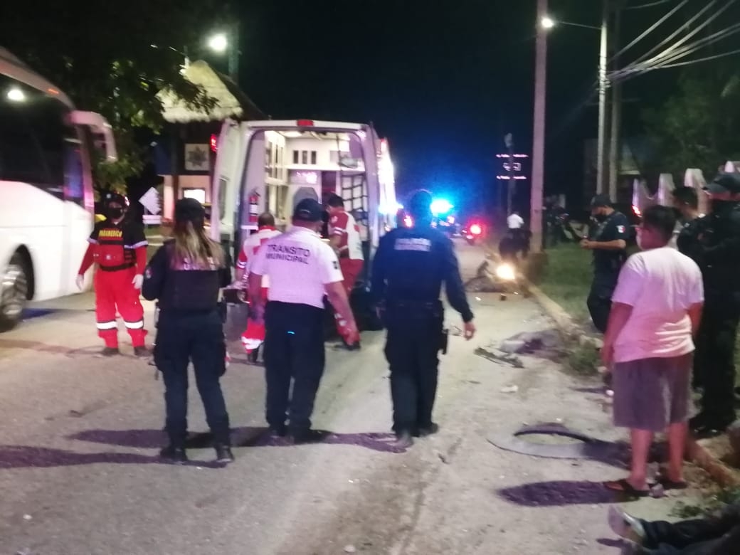 Conductor alcoholizado causa carambola en Playa del Carmen