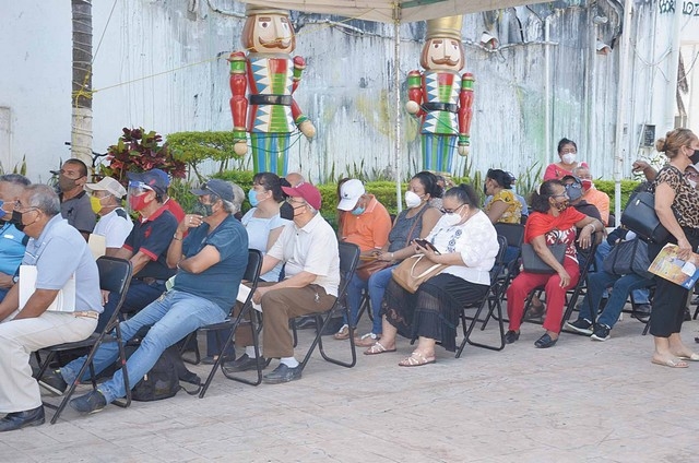 Por pago de predial ciudadanos piden servicio en línea en Ciudad del Carmen