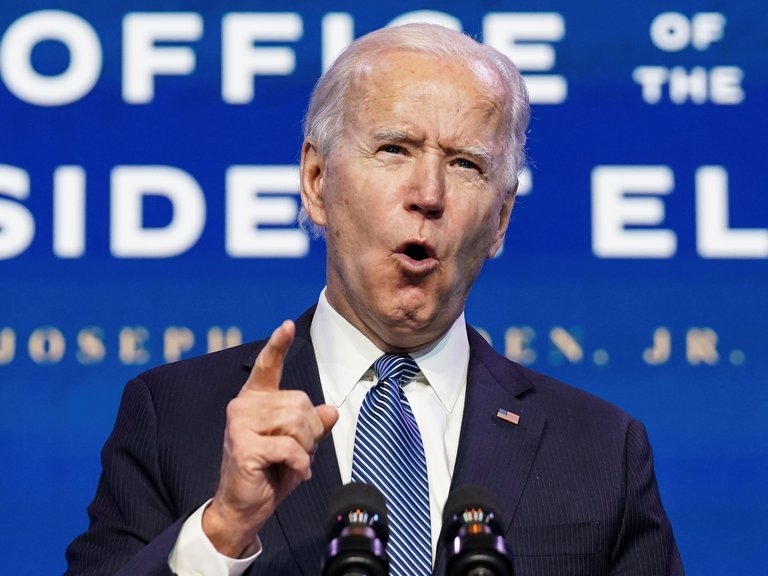 Biden llama "terroristas domésticos" a seguidores de Trump