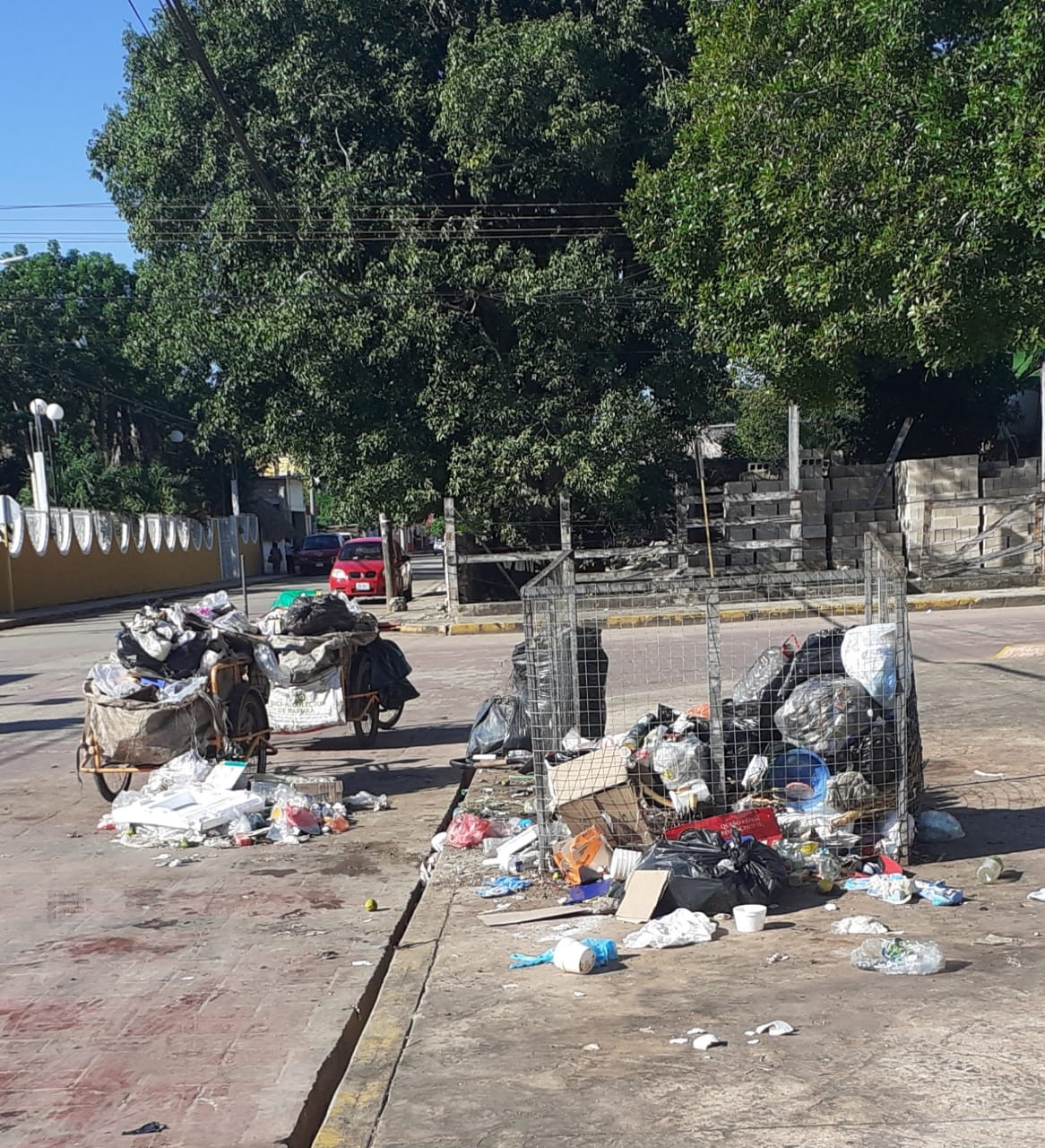 Inician jornada de embellecimiento del parque central de José María Morelos