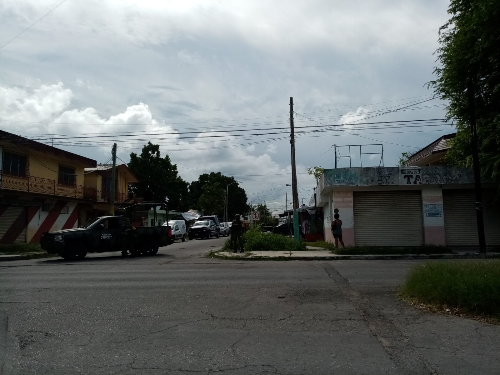 Policías realizan cateo a una vivienda por posible narcomenudeo en Chetumal