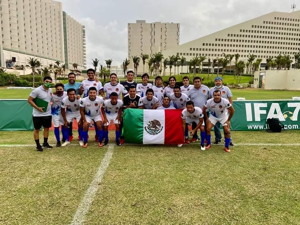 Equipo 'Fénix' de Playa del Carmen se prepara para el torneo GAF7 en Cancún