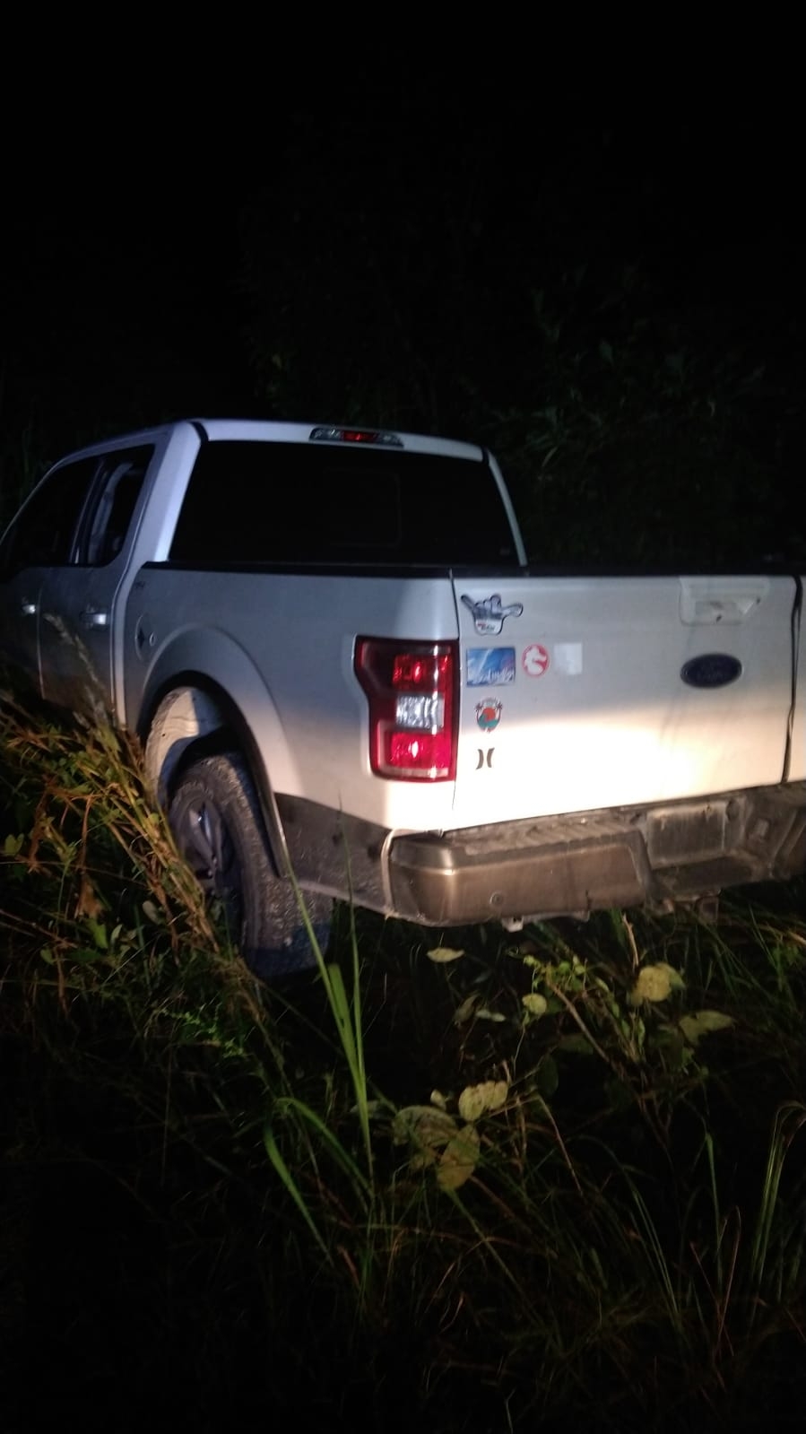 Hallan camioneta de pescadores robada en la zona oriental de Cozumel