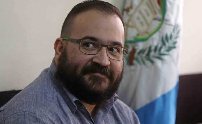 Javier Duarte se ampara de nueva cuenta contra orden de aprehensión