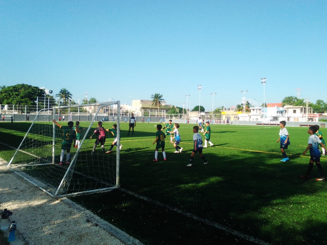 Arranca con todo la liga infantil 'Guillermo Cañedo' en Playa del Carmen