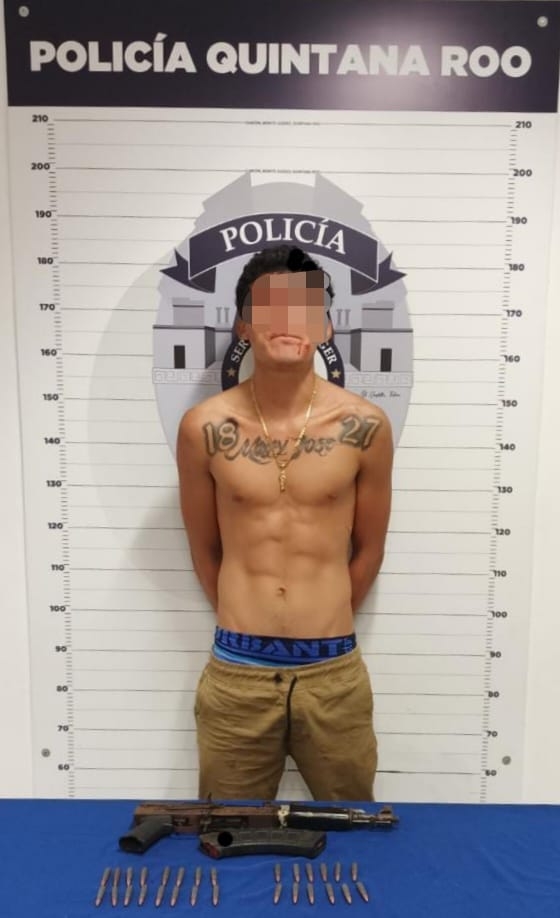 Policía Quintana Roo detiene a un hombre armado en la Región 247 de Cancún