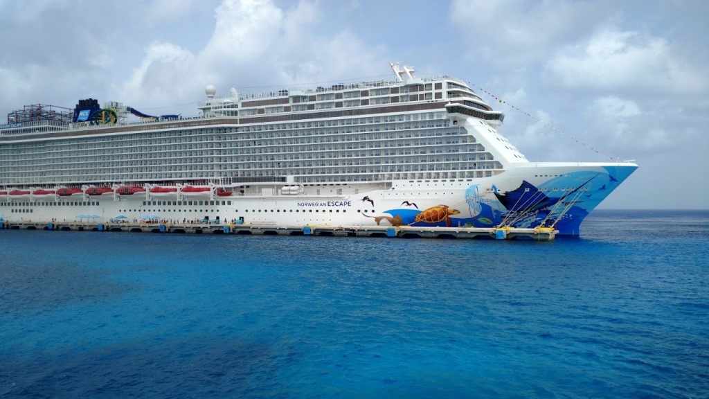 Repunta arribo de cruceros a Cozumel; recibirán 16 hoteles flotantes esta semana
