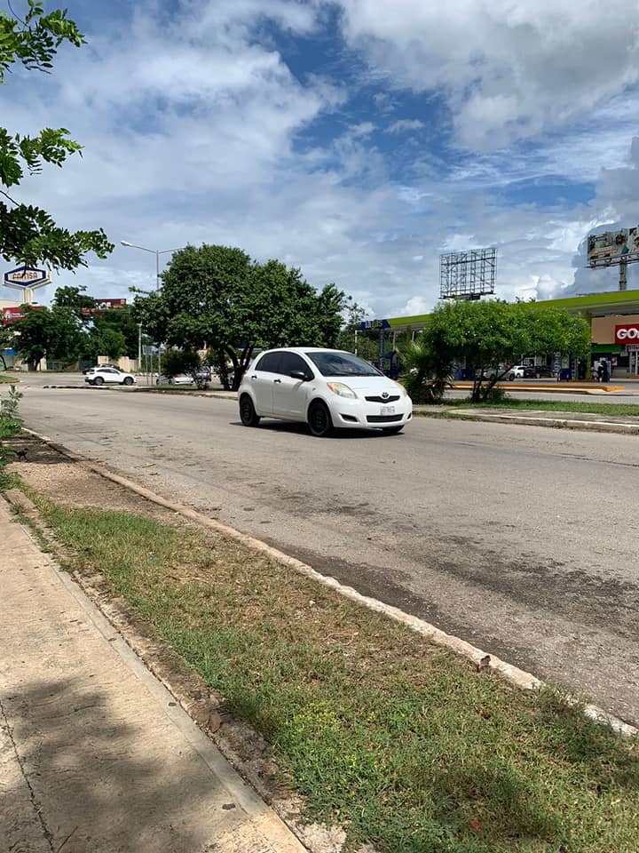 La mujer compartió una foto del punto donde fue levantada por unos hombres, al parecer de fuera