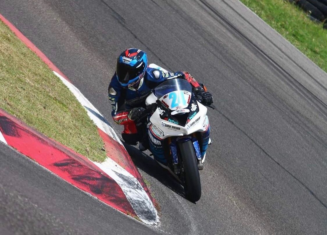 La carrera se inclusive se llevaría a cabo aún bajo la lluvia, sin embargo, podría posponerse únicamente por encharcamientos en la pista