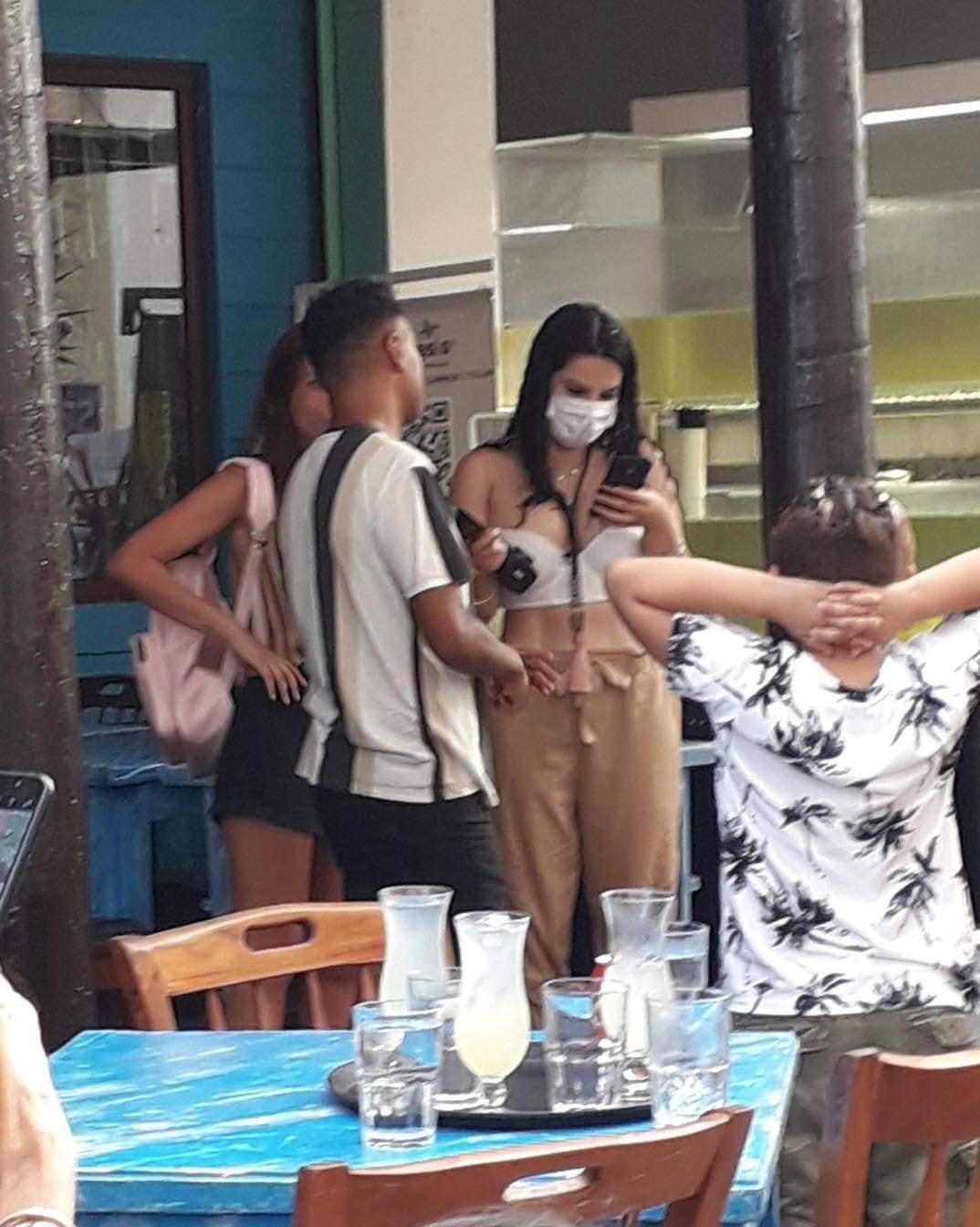 Captan a Lizbeth Rodríguez 'exponiendo infieles' en las calles de Playa del Carmen