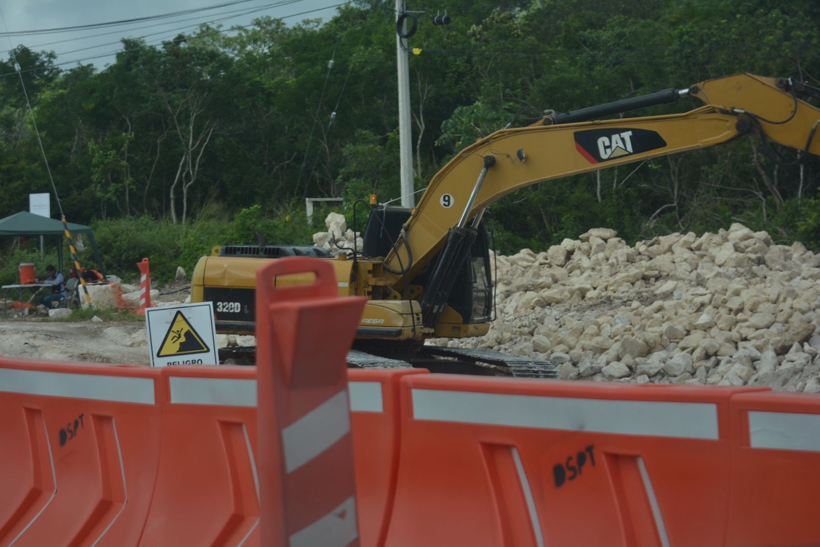 En lo que es el Tramo 5 de lo que será el Tren Maya ya comienza a haber más brigadistas para ayudar a espeleólogos