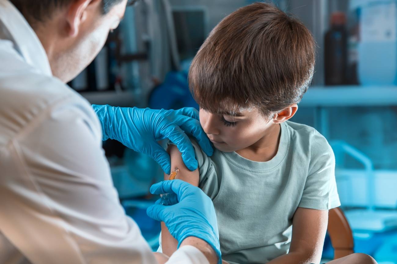 FDA autoriza a Pzifer para ser la primera vacuna contra COVID-19 para niños en EU