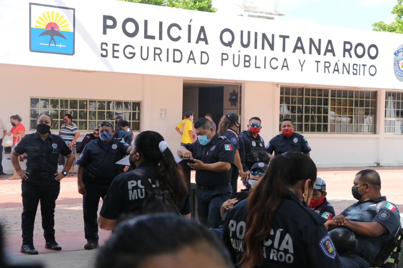 Denuncian actos de corrupción de elementos de Seguridad Pública en Cozumel