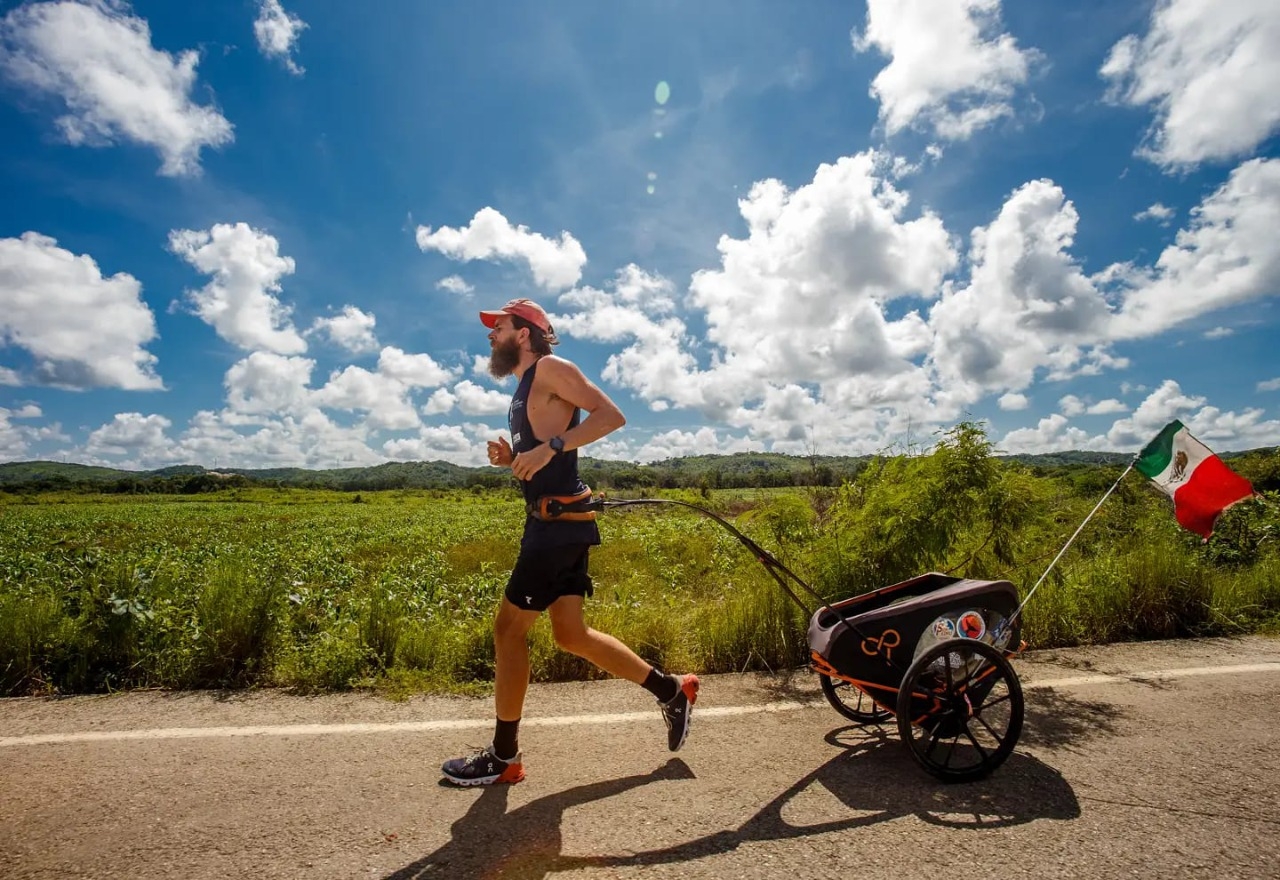 Forrest Gump alemán llega a Quintana Roo, entra por Leona Vicario