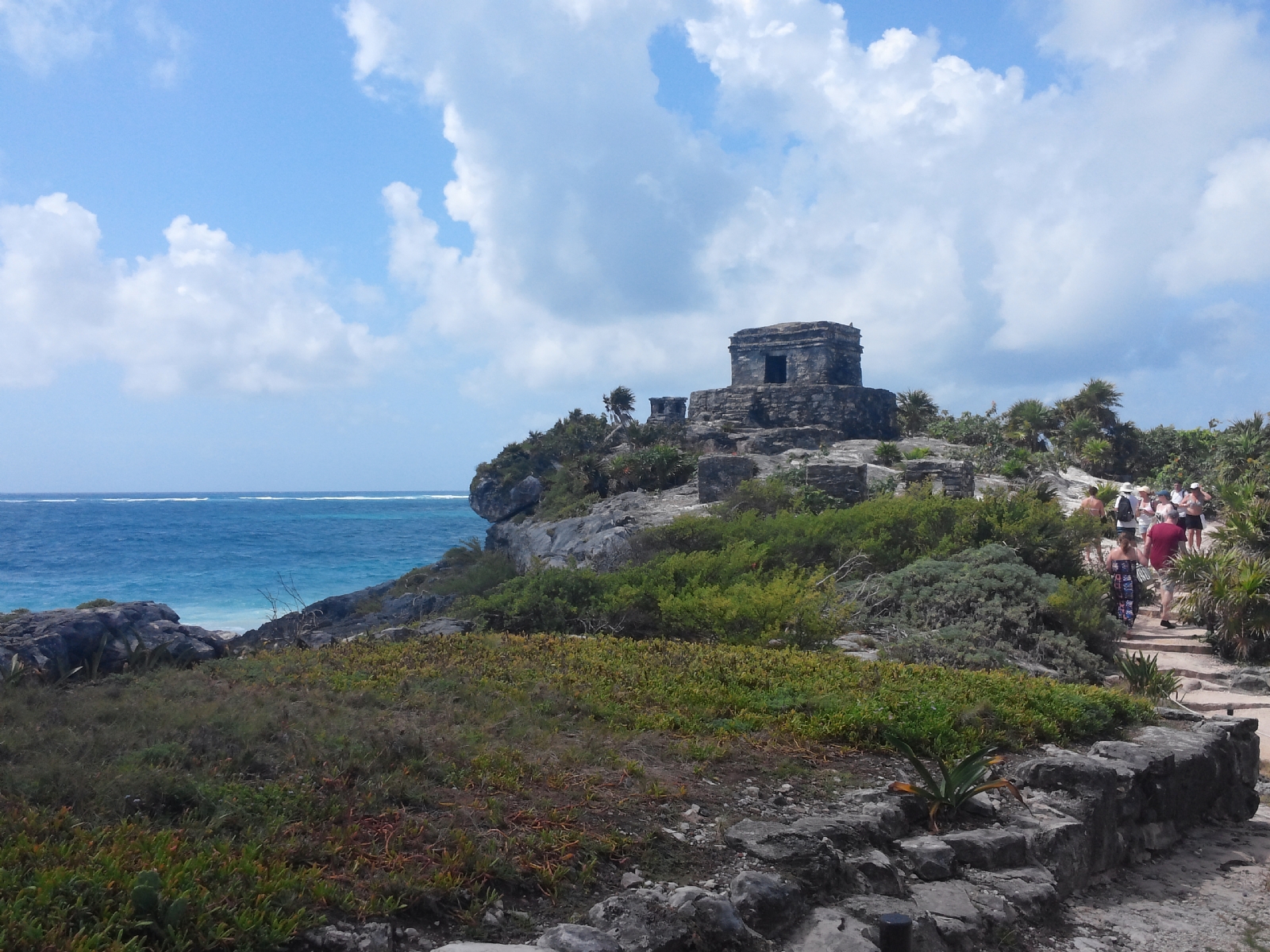 Zonas arqueológicas de Quintana Roo reciben 19% más turismo en 2021: Sectur