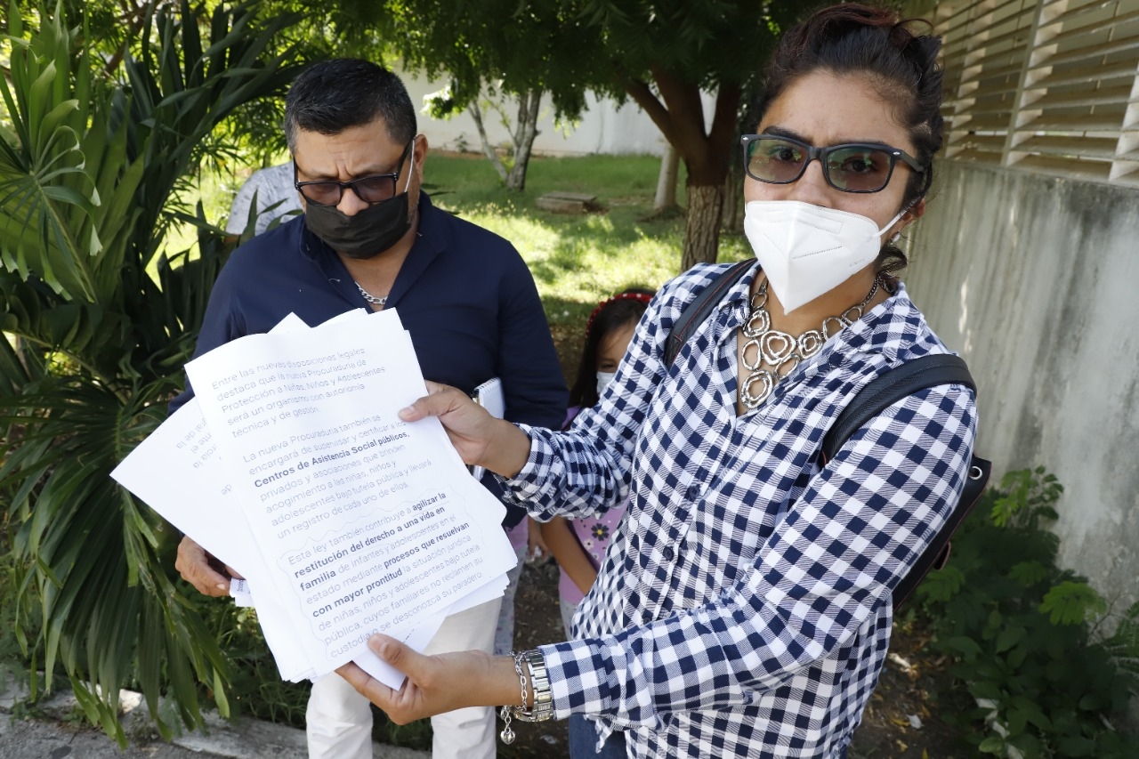 La madre de los menores ya presentó una denuncia legal, pero aún le niegan a liberación de su hijos