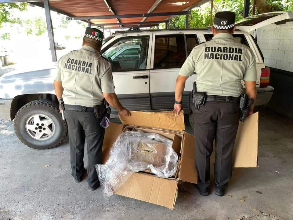 Aseguran cuatro kilos de marihuana en un automóvil en Chetumal