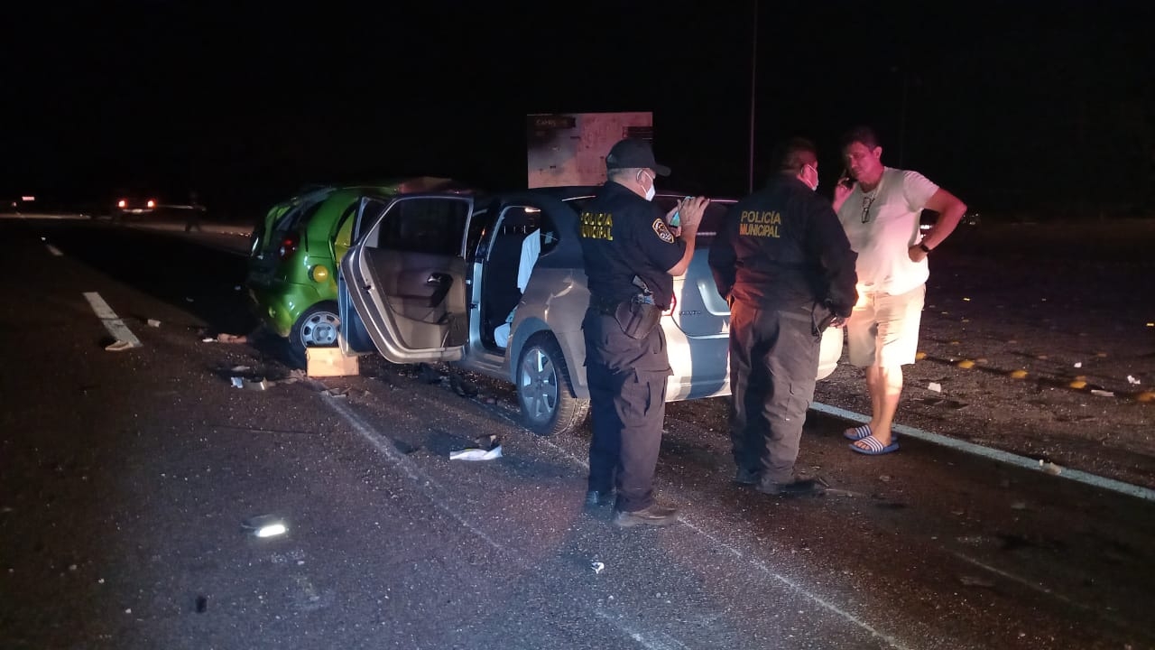 El reporte del accidente fue dado a conocer a las 21:00 horas de este sábado