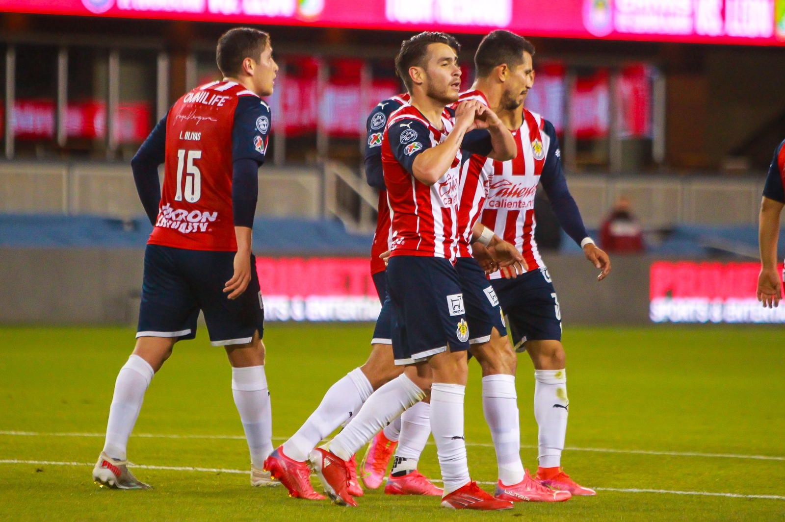 De esta forma Chivas por fin se reencontró con el gol