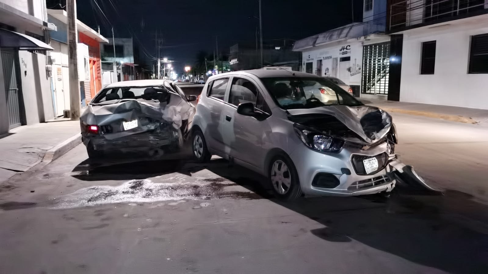 Los hechos se registraron durante la madrugada en las avenidas Páez Urquidi, Isla de Tris con dirección a la colonia Centro y en la Francisco I. Madero.