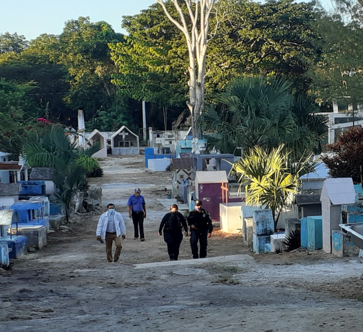 Tras el hallazgo, se pidió apoyo a la policía municipal quien se movilizó hasta el lugar