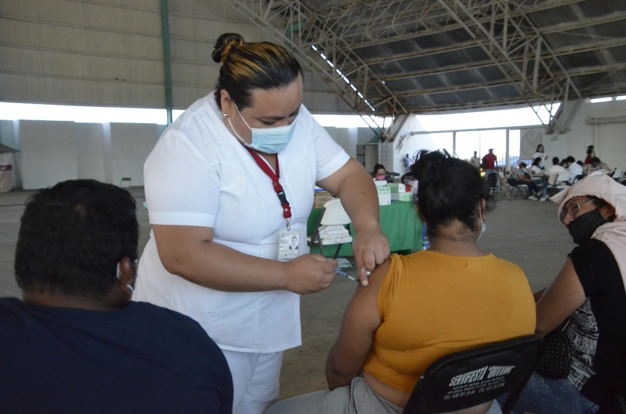 Los pacientes prioritarios son los que padecen males crónico-degenerativos