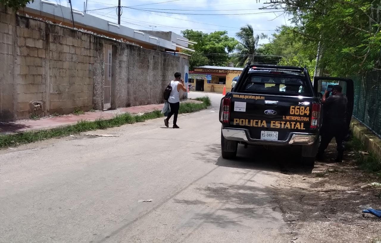 Personas deambulan en casas de Kanasín; piden más vigilancia