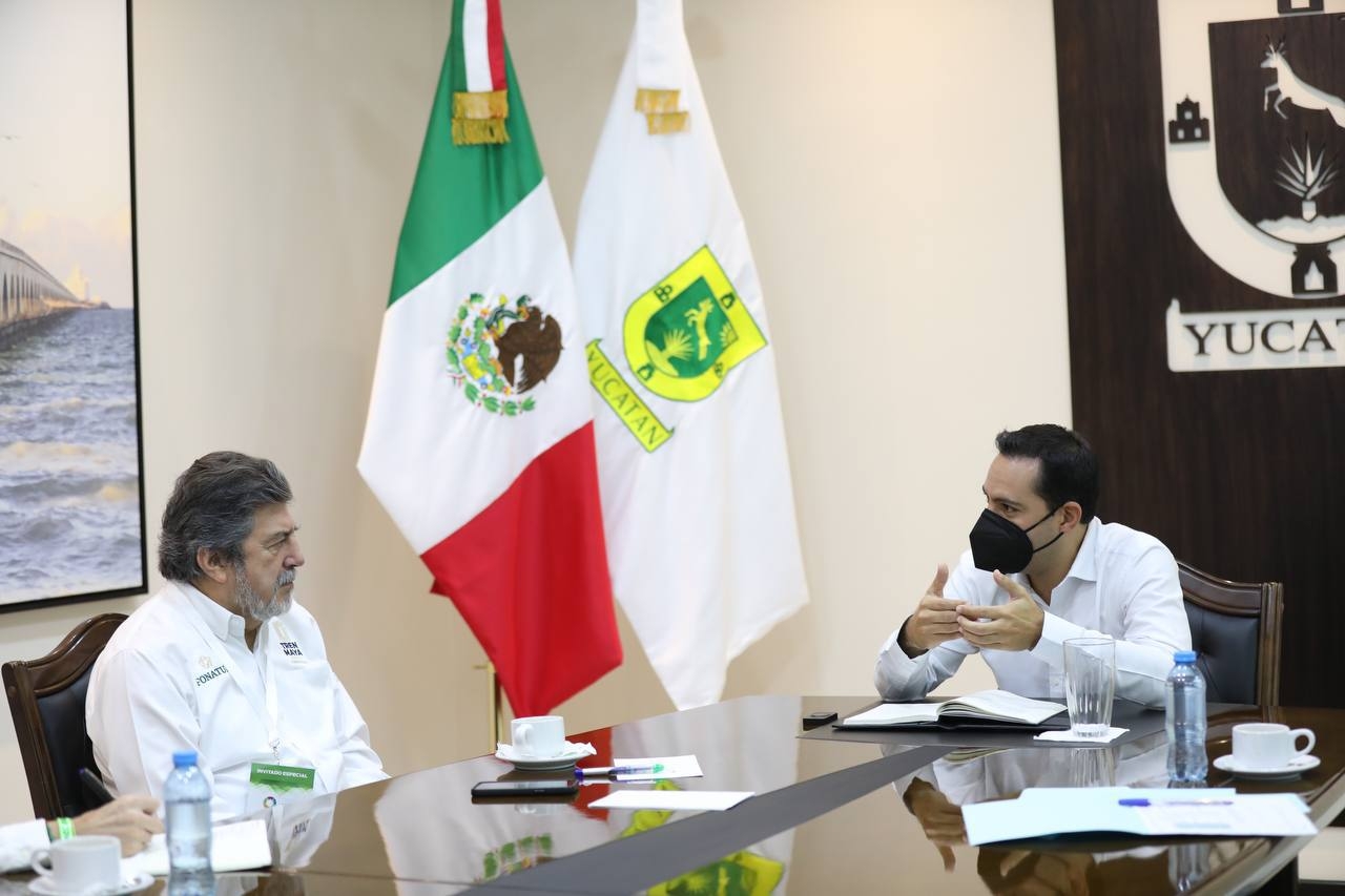 Mauricio Vila se reúne con el Director de Fonatur para revisar avances del Tren Maya