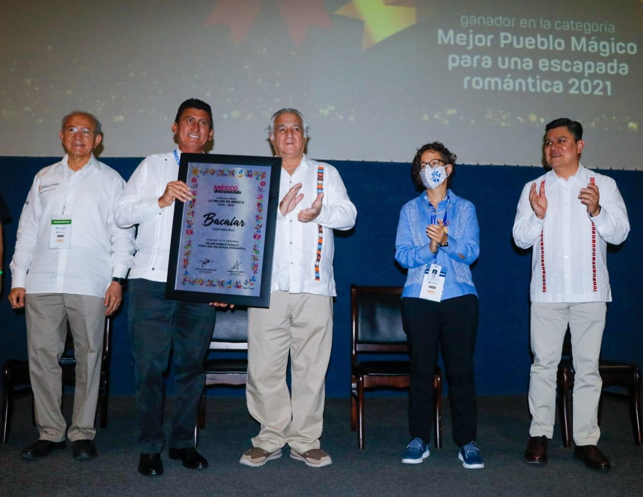 Pueblo Mágico de Bacalar recibe reconocimiento durante Tianguis Turístico