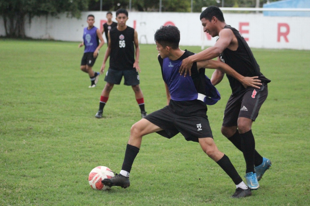 Pioneros llega dolido a este compromiso luego de caer por 3-0 ante el Inter Playa del Carmen en el Clásico Quintantanarroense