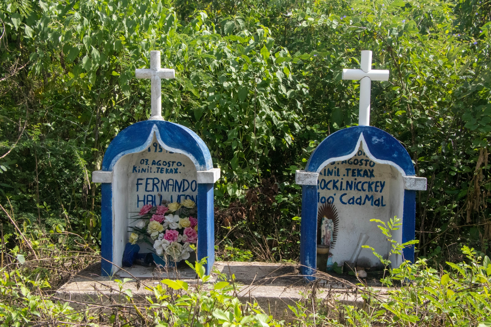 Día de Muertos en Yucatán: Honran a fallecidos en carreteras de la entidad