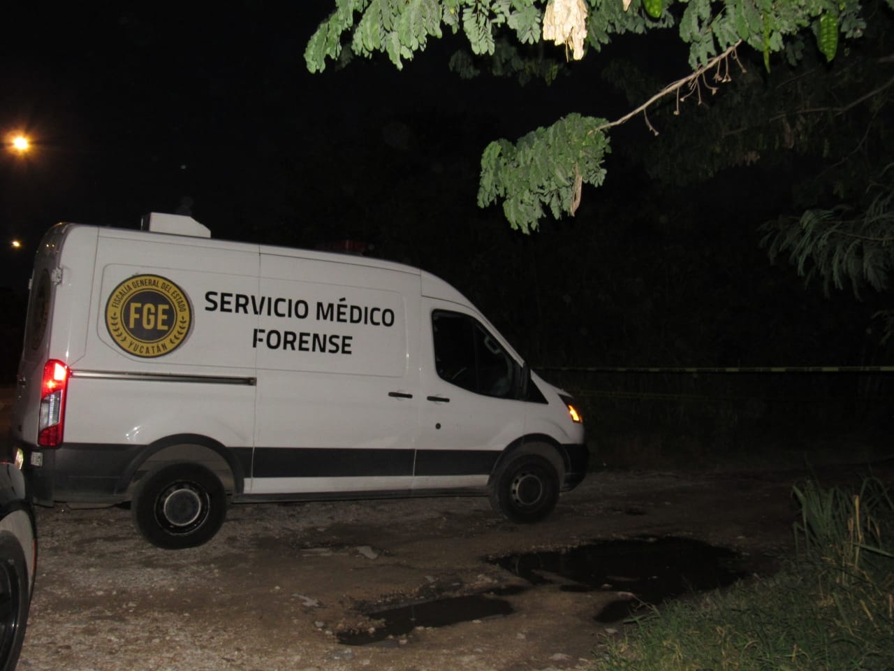 La camioneta de la SEMEFO se encontraba en el lugar