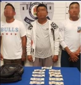 Detienen a tres hombres acusados de cometer un robo en la Sm 03 de Cancún